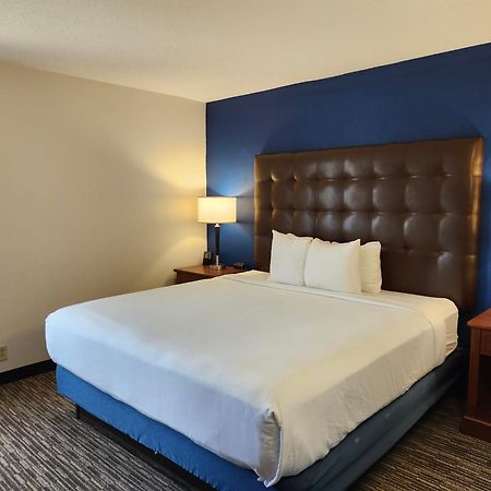 Heritage Inn & Suites St Louis Fenton, Trademark By Wyndham Ngoại thất bức ảnh