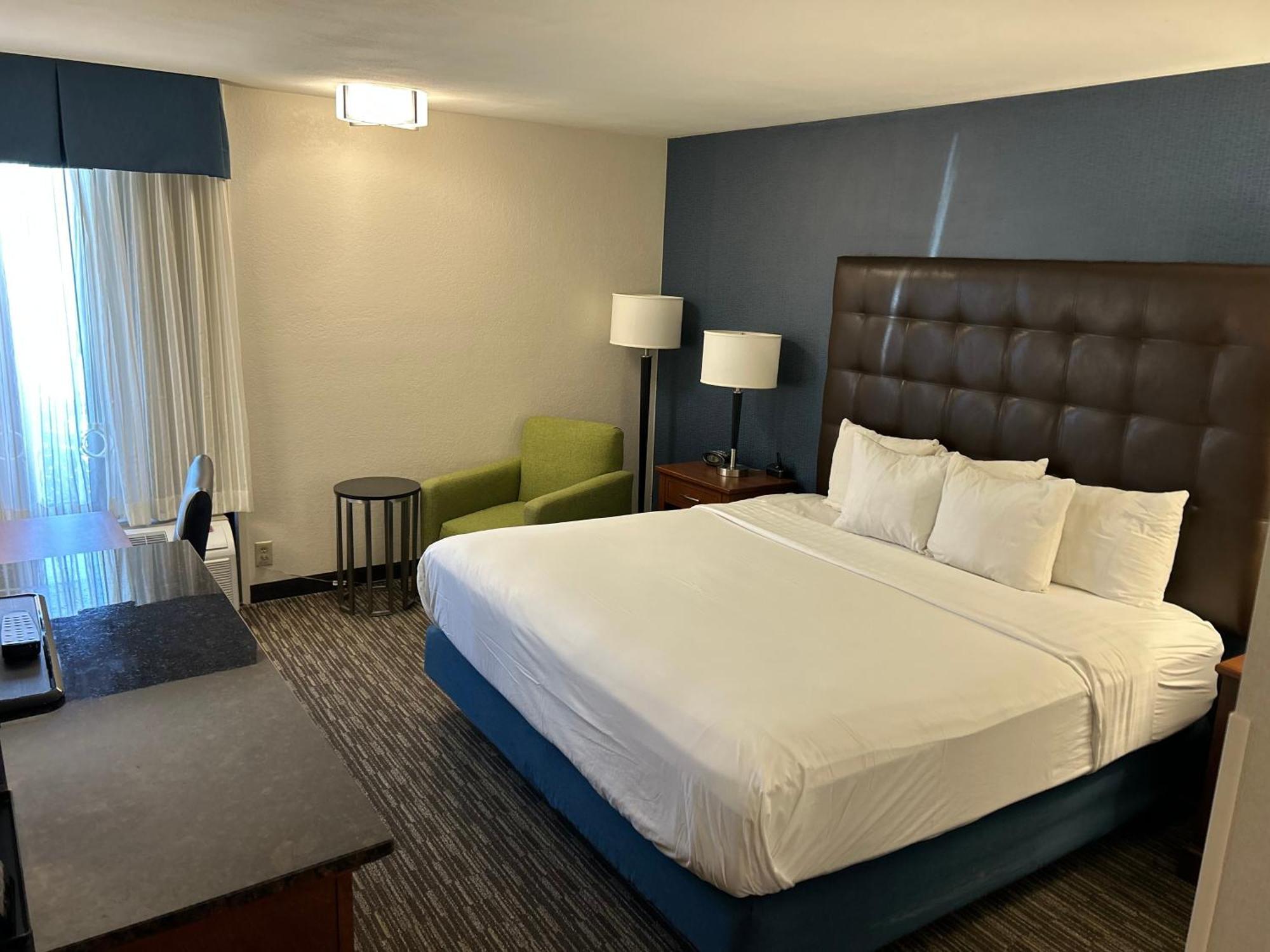 Heritage Inn & Suites St Louis Fenton, Trademark By Wyndham Ngoại thất bức ảnh