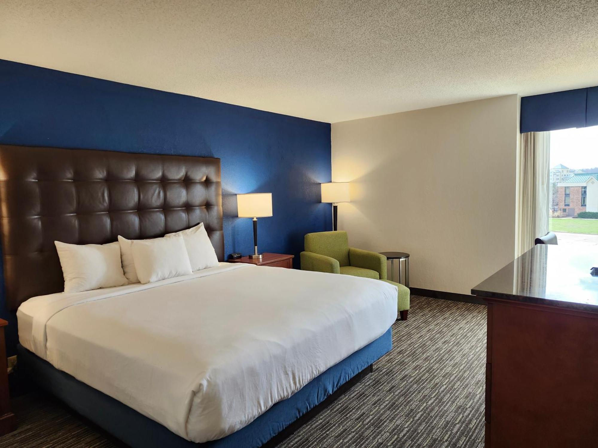 Heritage Inn & Suites St Louis Fenton, Trademark By Wyndham Ngoại thất bức ảnh