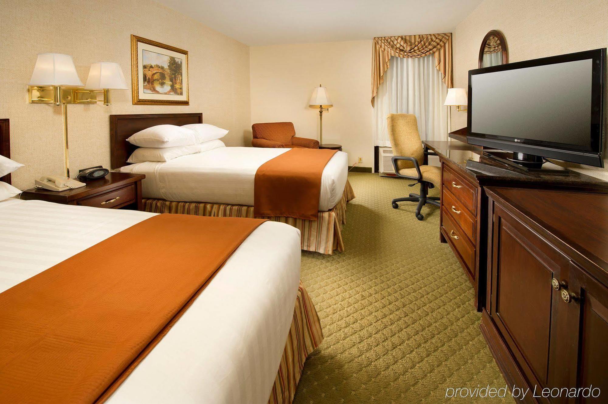 Heritage Inn & Suites St Louis Fenton, Trademark By Wyndham Ngoại thất bức ảnh